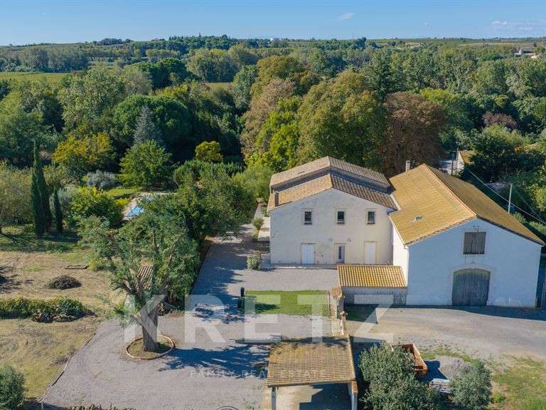 Domaine viticole Béziers - 9 chambres - 390m²