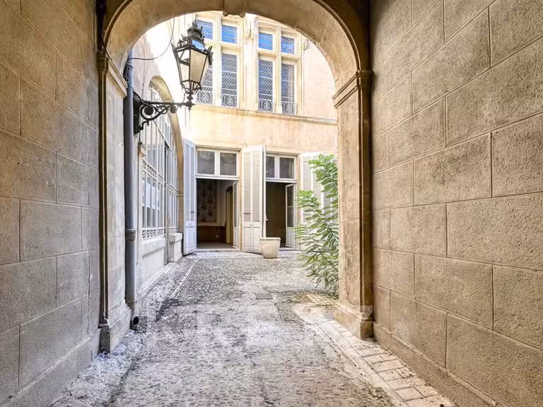 Mansion Béziers - 15 bedrooms - 900m²