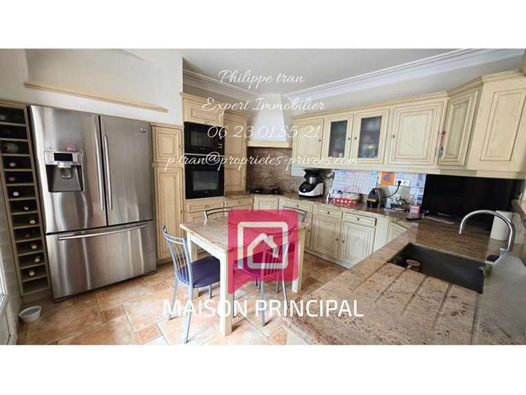 Maison Béziers - 8 chambres