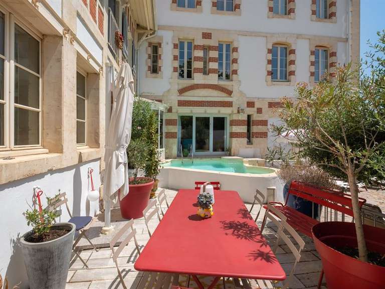 Maison Béziers - 8 chambres - 350m²