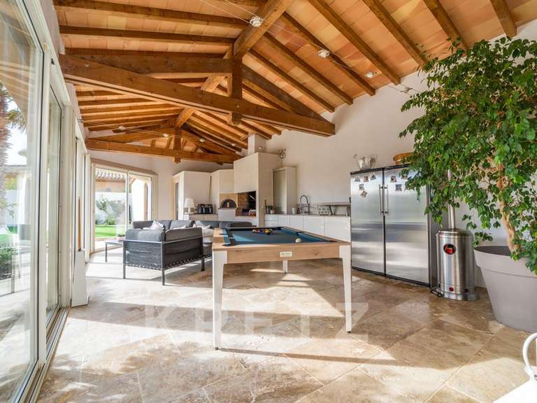 Maison Béziers - 3 chambres - 241m²