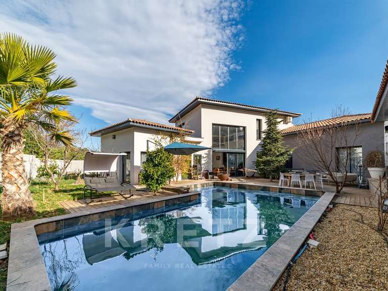 Maison Béziers - 8 chambres - 400m²