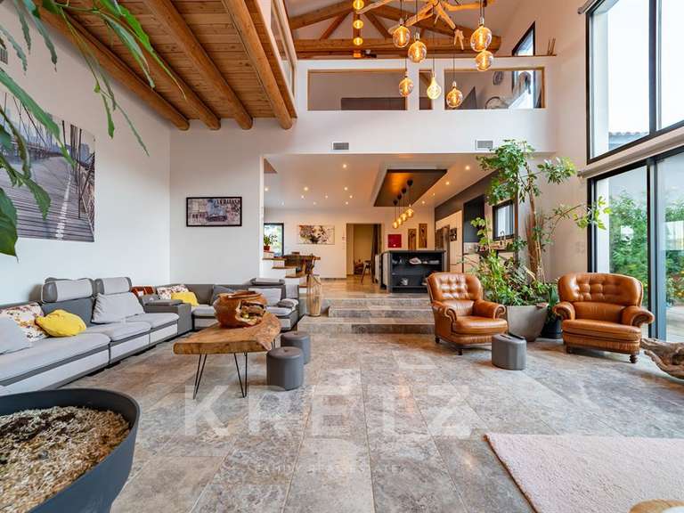 Maison Béziers - 8 chambres - 400m²