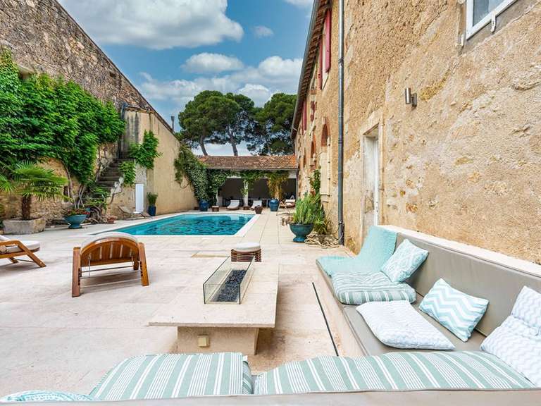 Maison Béziers - 4 chambres - 506m²