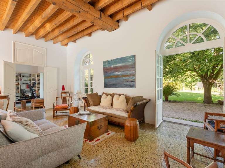 Maison Béziers - 4 chambres - 506m²