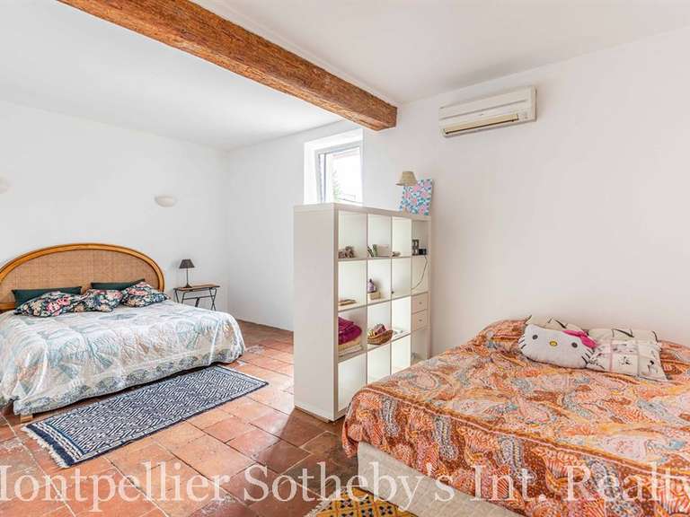 Maison Béziers - 4 chambres - 506m²