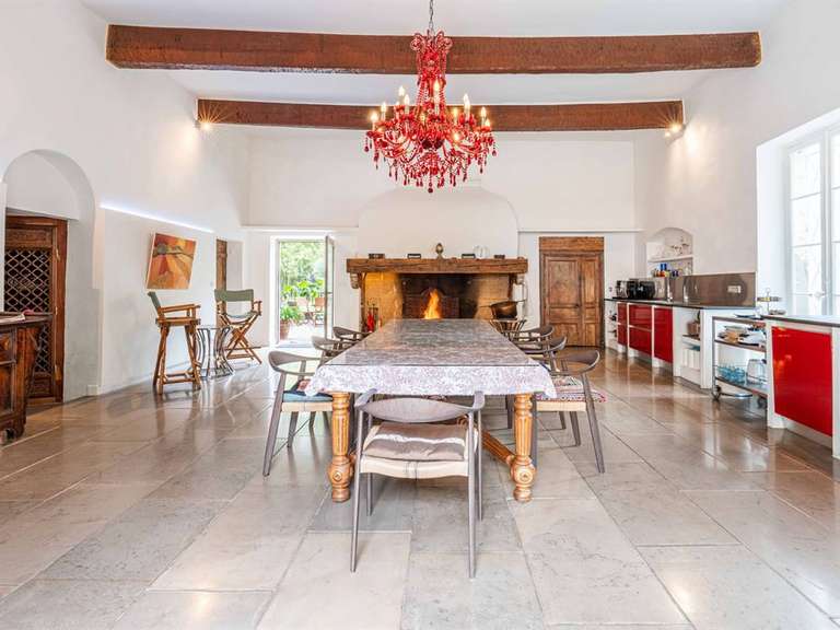 Maison Béziers - 4 chambres - 506m²