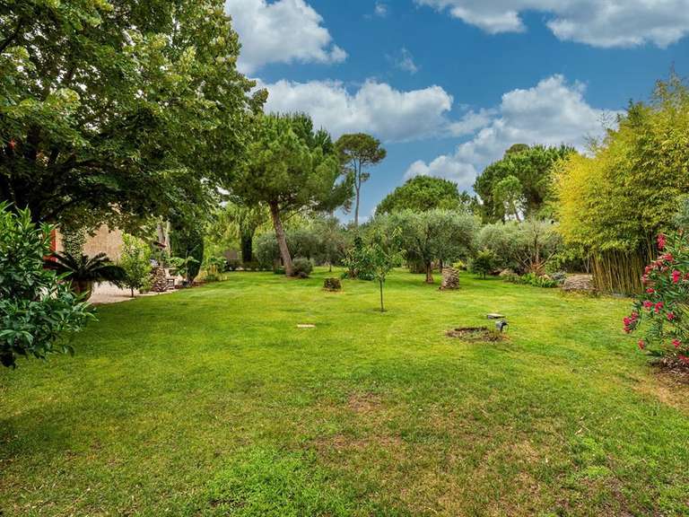 Maison Béziers - 4 chambres - 506m²