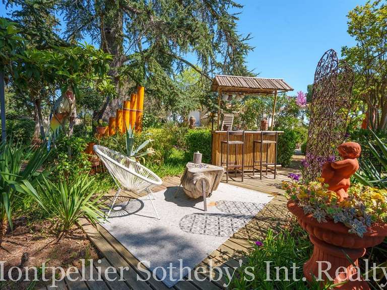 Maison Béziers - 4 chambres - 295m²