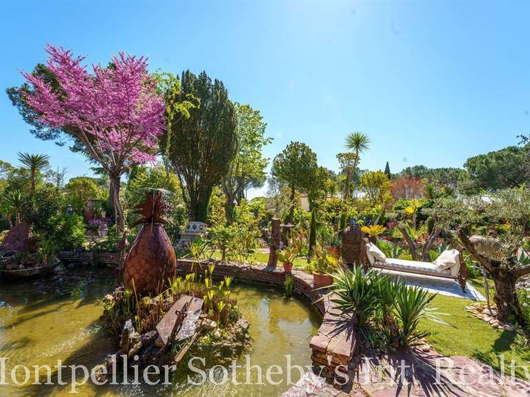 Maison Béziers - 4 chambres - 295m²