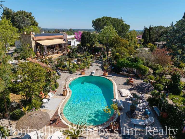 Maison Béziers - 4 chambres - 295m²