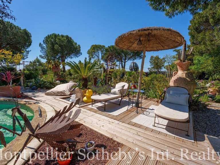 Maison Béziers - 4 chambres - 295m²
