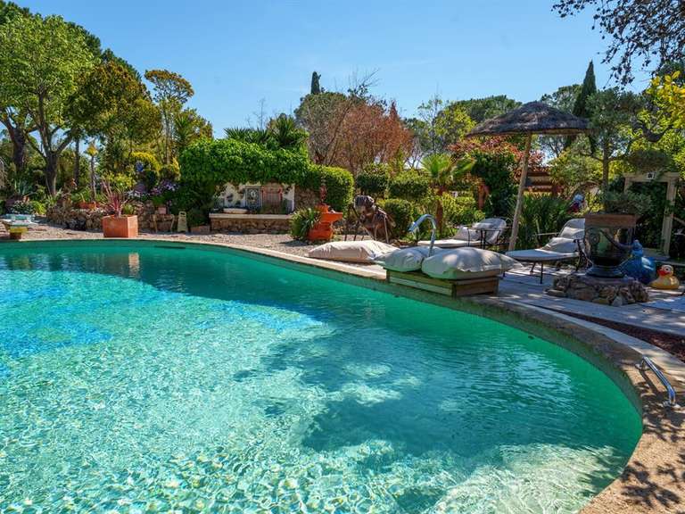 Maison Béziers - 4 chambres - 295m²