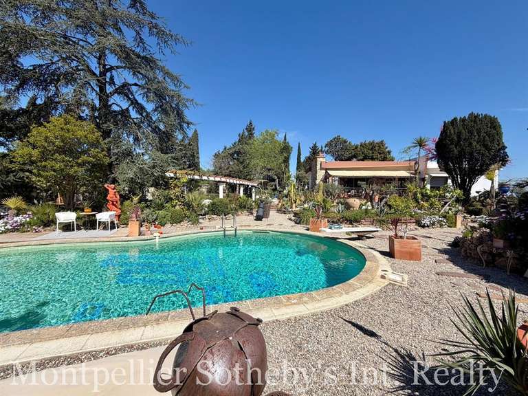 Maison Béziers - 4 chambres - 295m²