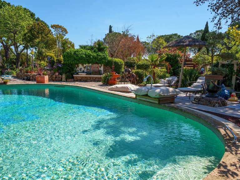 House Béziers - 4 bedrooms - 295m²