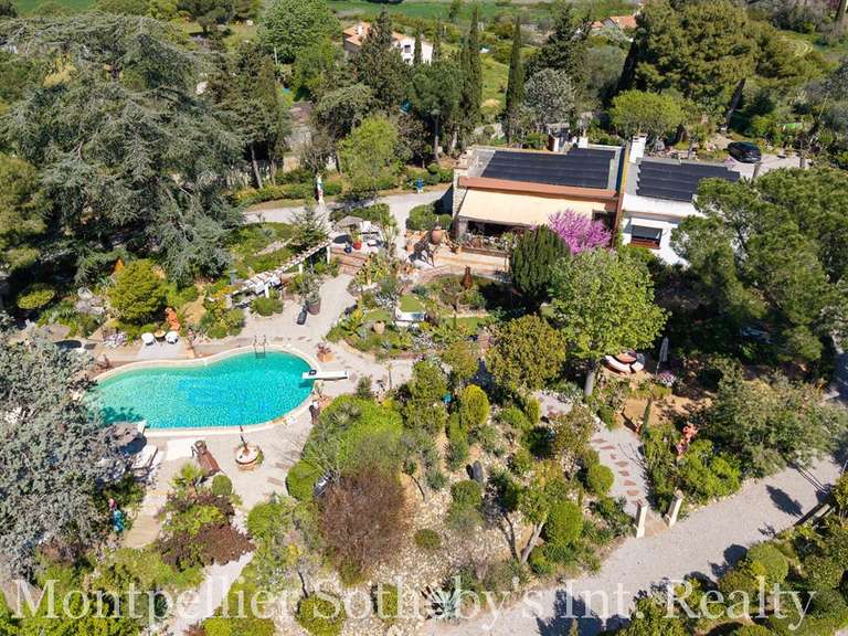 Maison Béziers - 4 chambres - 295m²