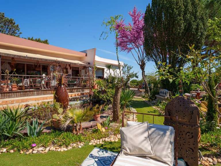House Béziers - 4 bedrooms - 295m²
