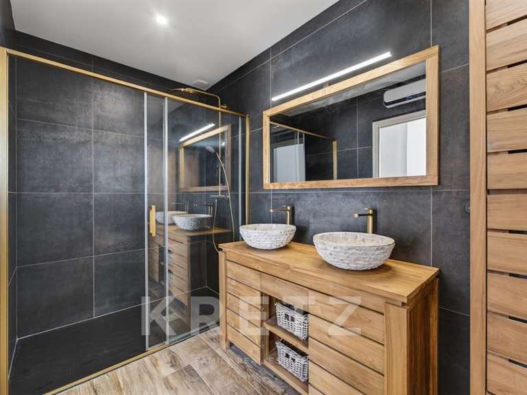 House Béziers - 4 bedrooms - 293m²