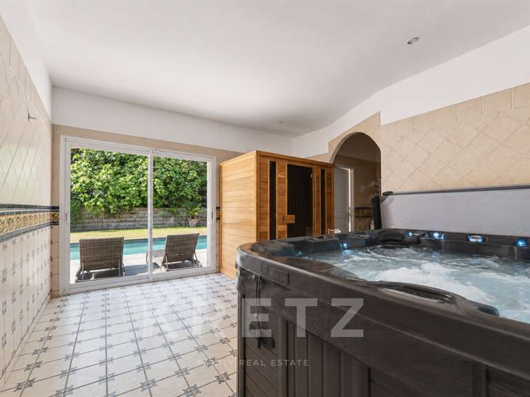 House Béziers - 6 bedrooms - 265m²