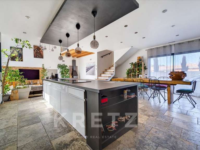 Maison Béziers - 8 chambres - 1270m²