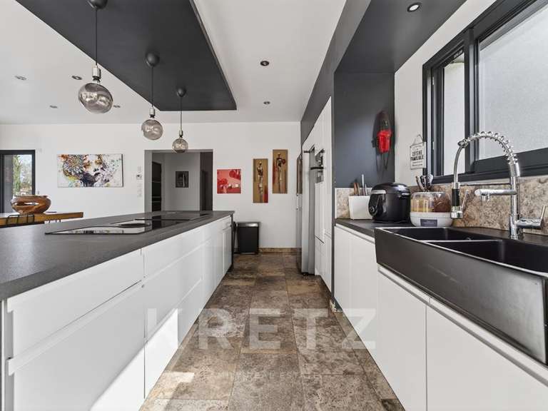 Maison Béziers - 8 chambres - 1270m²