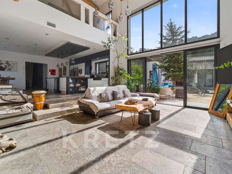 Maison Béziers - 8 chambres - 1270m²