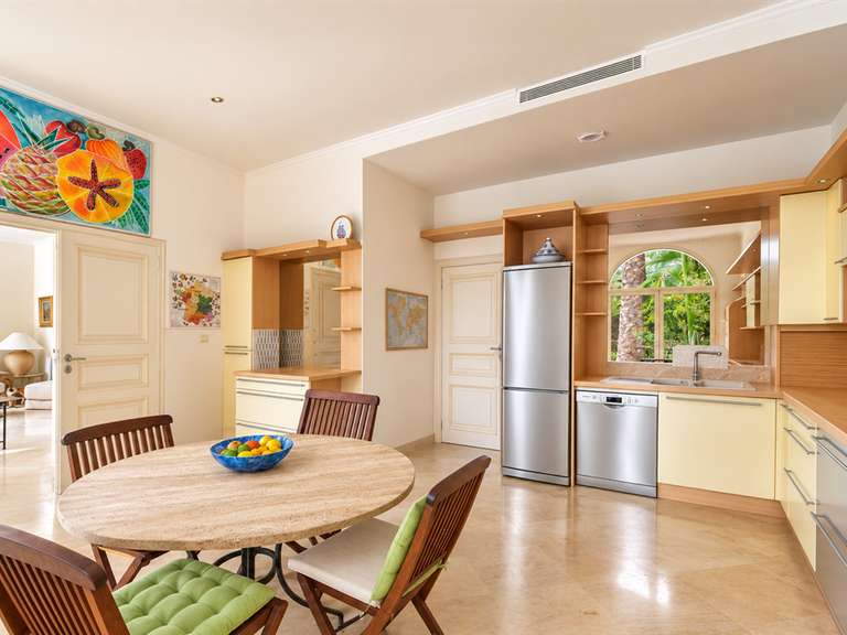 Maison Béziers - 6 chambres - 440m²