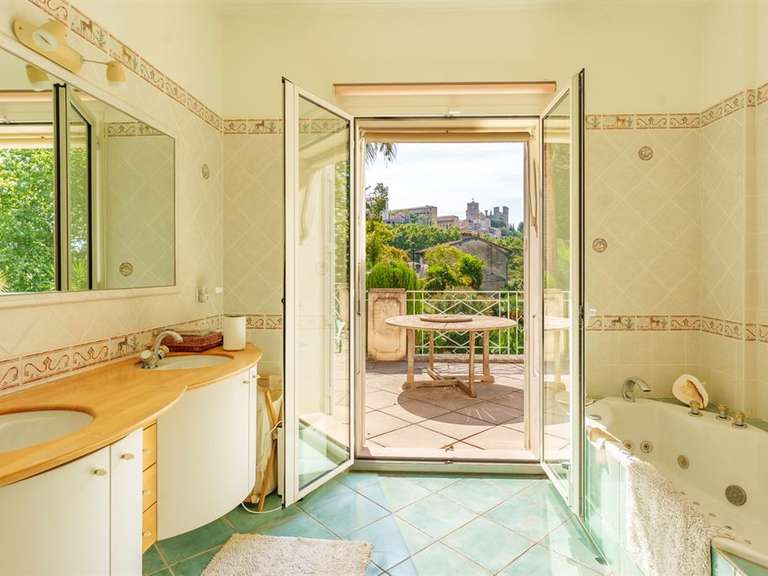 Maison Béziers - 6 chambres - 440m²
