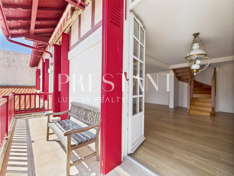 Appartement Biarritz - 3 chambres - 208m²