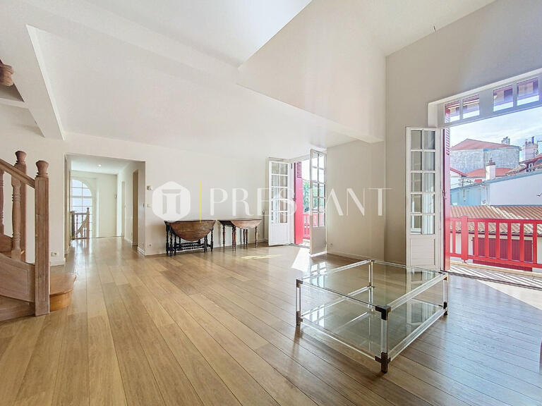 Appartement Biarritz - 3 chambres - 208m²