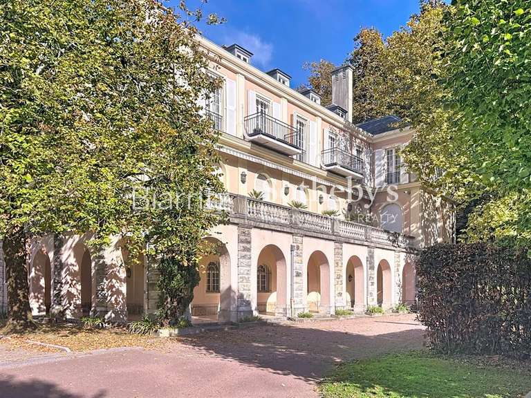 Apartment Biarritz - 2 bedrooms - 208m²