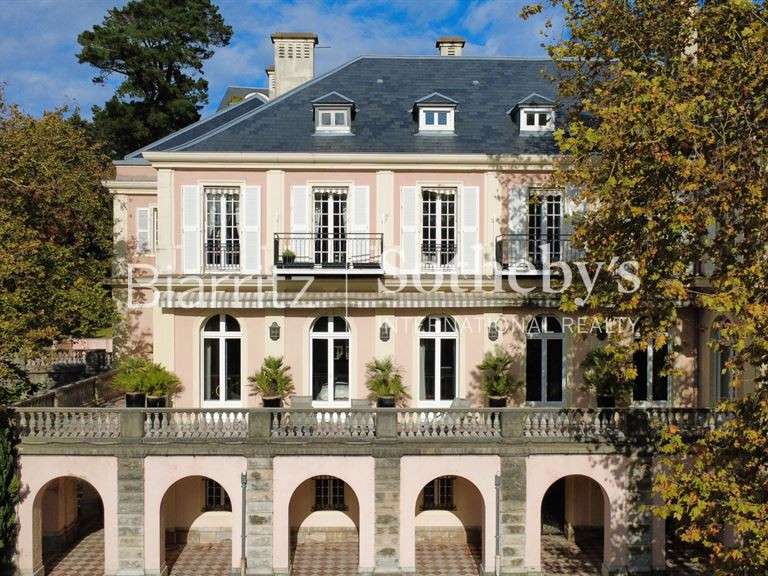 Appartement Biarritz - 2 chambres - 208m²