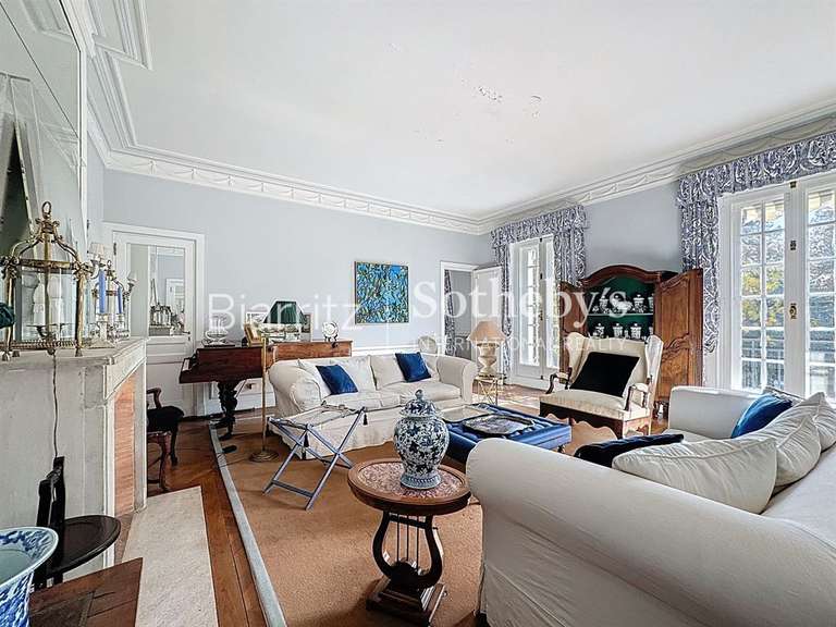 Apartment Biarritz - 2 bedrooms - 208m²