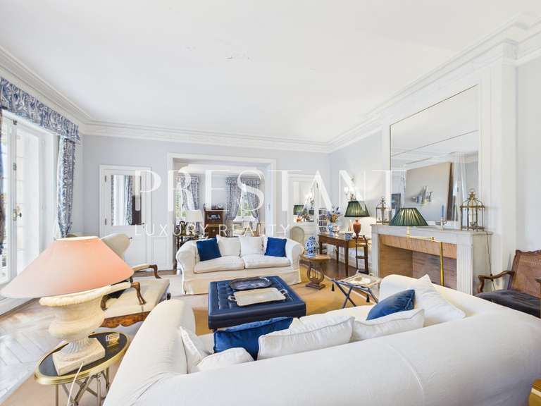 Appartement Biarritz - 2 chambres - 208m²