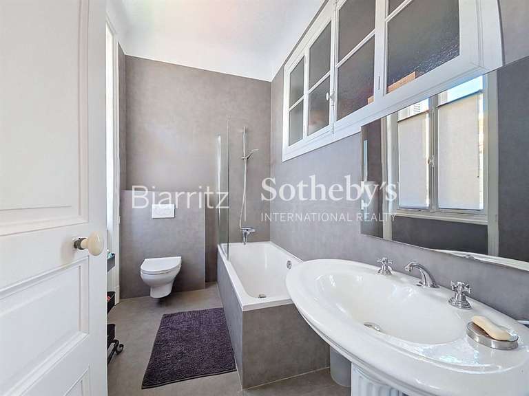 Appartement Biarritz - 3 chambres - 186m²