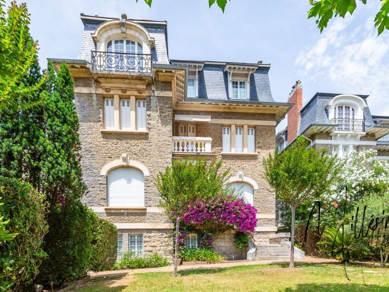 Apartment Biarritz - 2 bedrooms - 143m²