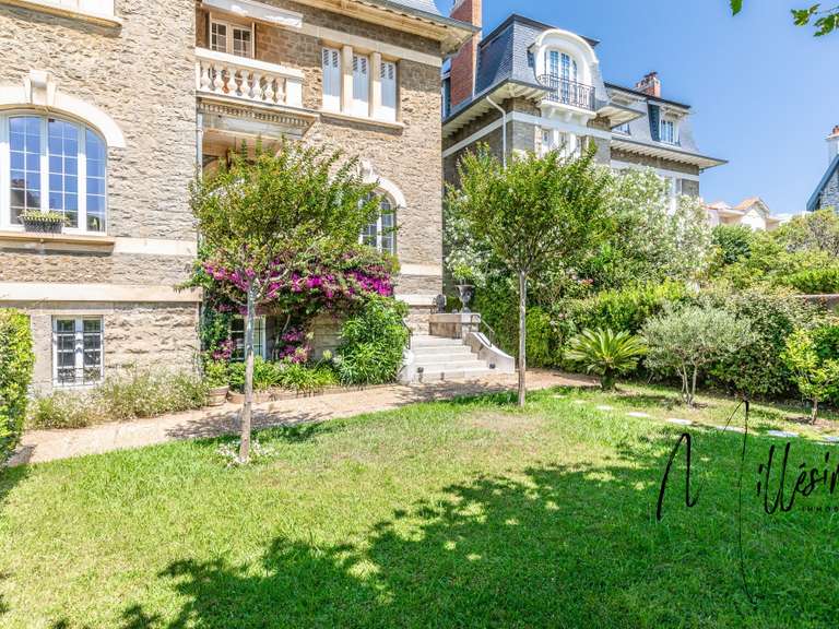 Apartment Biarritz - 2 bedrooms - 143m²