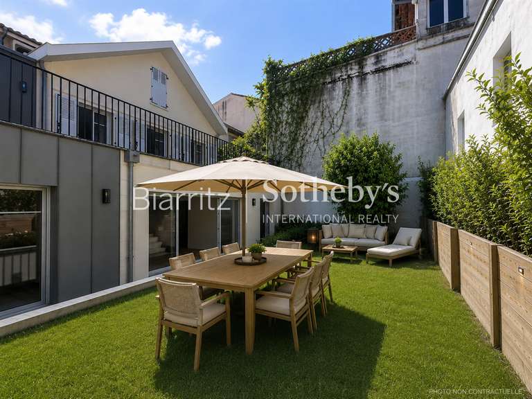 Apartment Biarritz - 2 bedrooms - 143m²