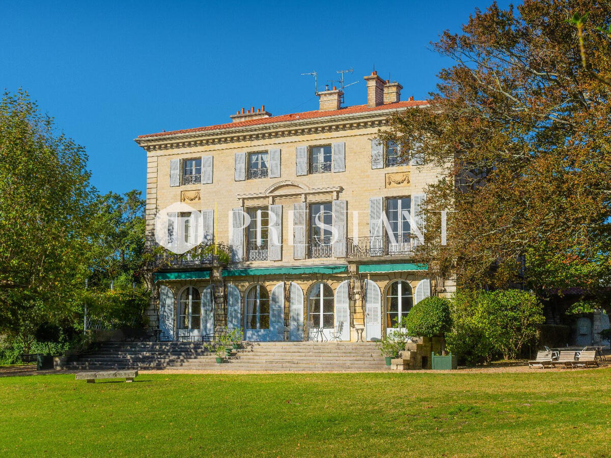 House Biarritz