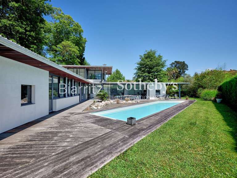 Maison Biarritz - 4 chambres - 250m²
