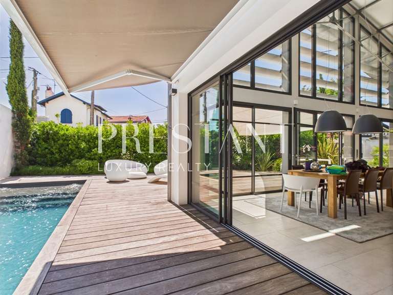 Maison Biarritz - 5 chambres - 400m²