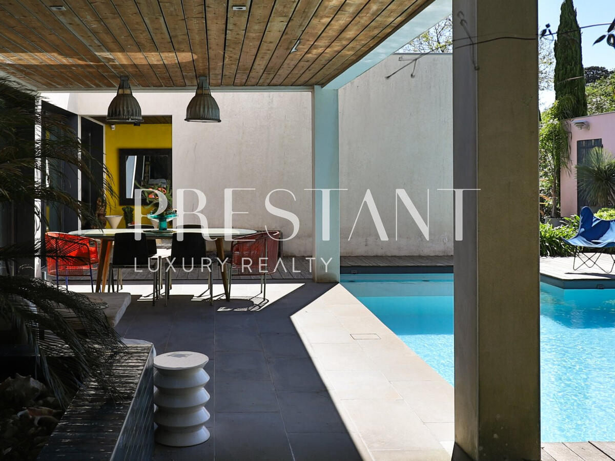 House Biarritz