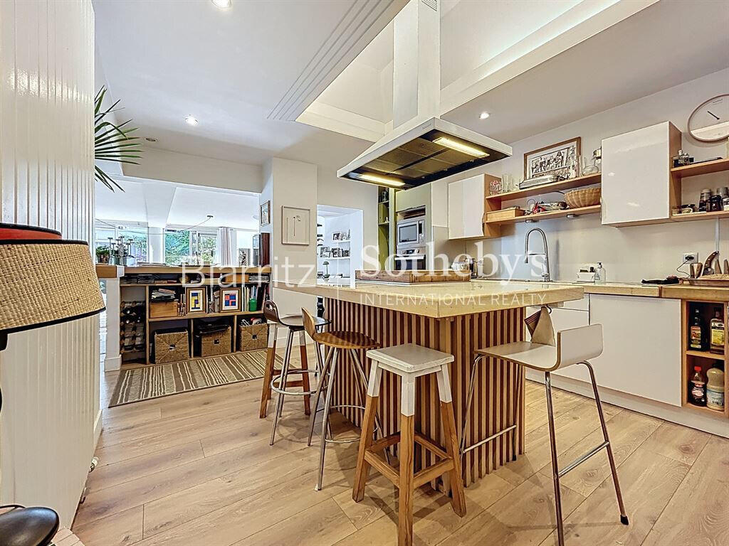House Biarritz