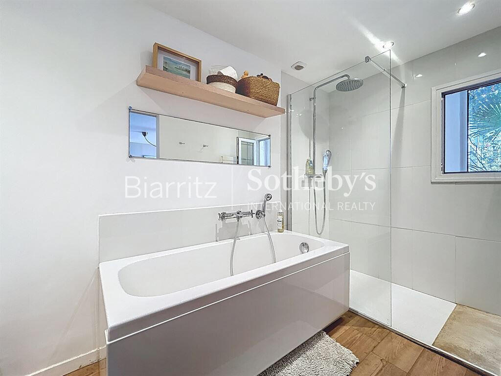 House Biarritz