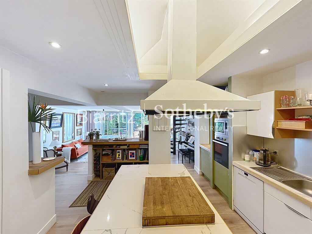House Biarritz