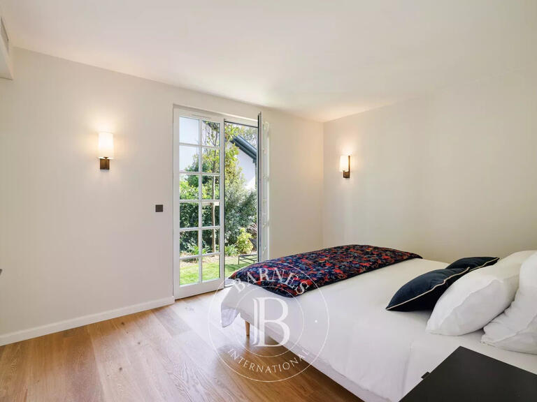 House Biarritz - 6 bedrooms - 290m²