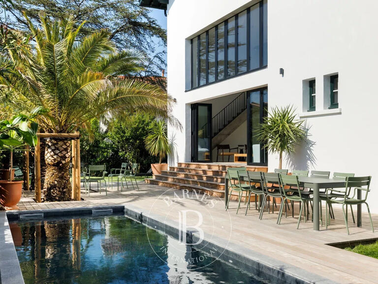 House Biarritz - 6 bedrooms - 290m²