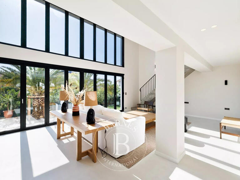 House Biarritz - 6 bedrooms - 290m²