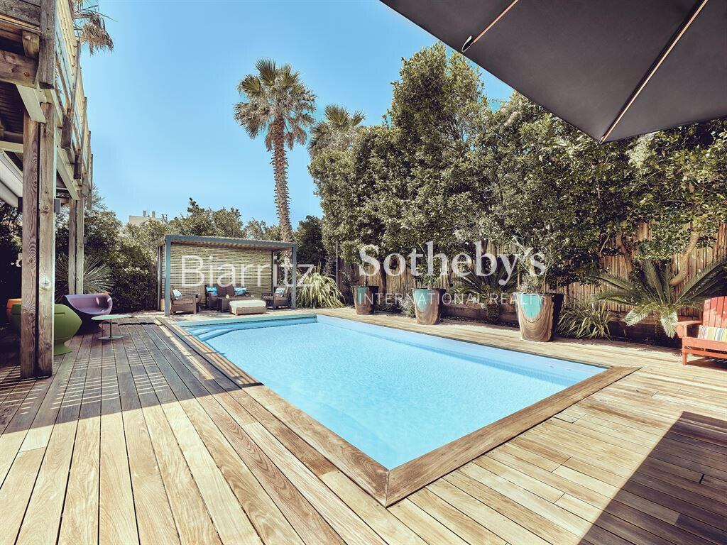 House Biarritz