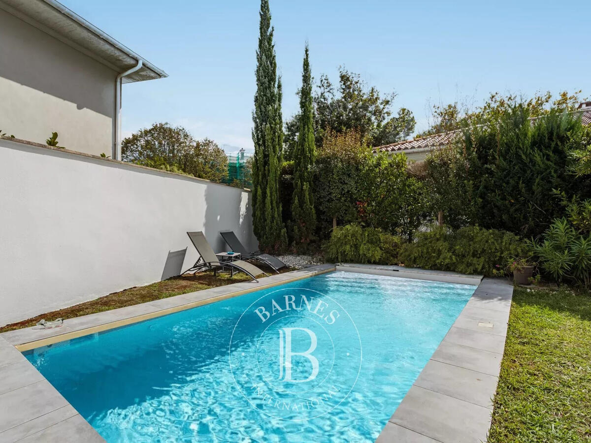 House Biarritz